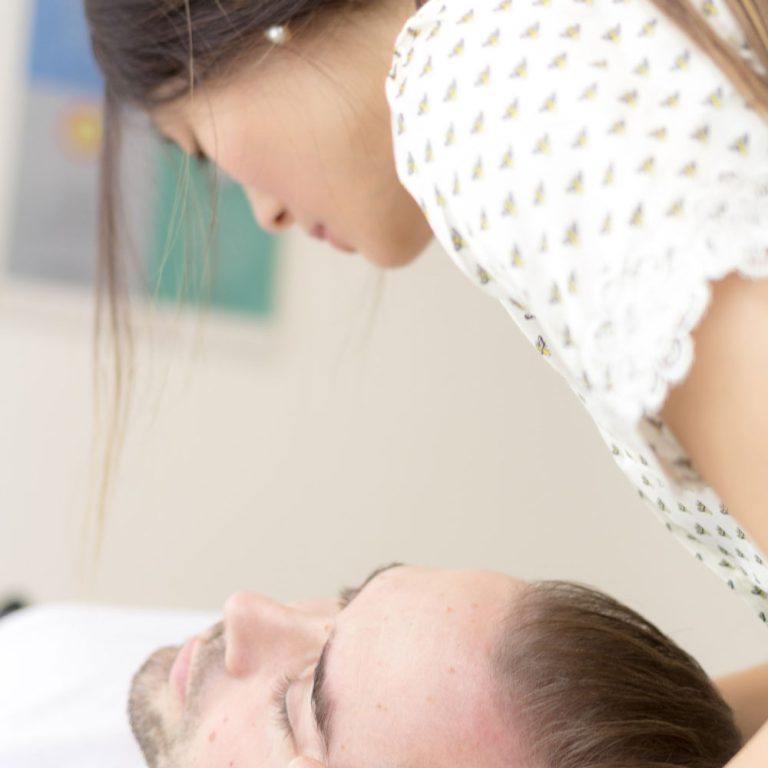 Frénotomie : le parcours complet pour bien s&rsquo;y préparer